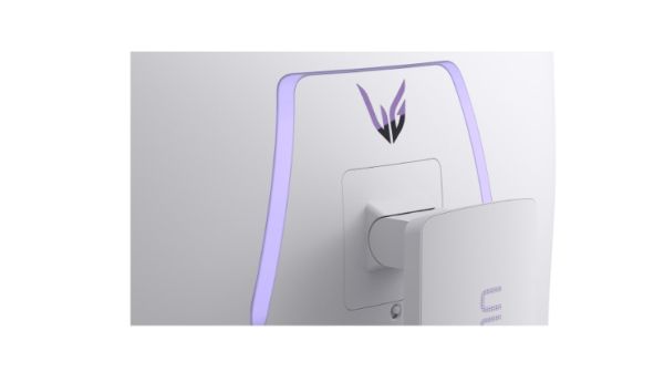 Монитор LG 34GX90SA-W, 34", OLED UltraGear 21:9 Curved Smart, IPS 0.03 ms, WQHD (3440x1440), 240Hz, HDR 10, 1500000:1, 250 cd/m2, DCI-P3 98.5%, USB 3.0, VRR, Free-sync, G-Sync, USB-C, PD 65W, HDMI, DP, PBP, Speakers, LG Switch, Height, Swivel, Tilt, White