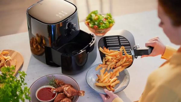 ФРИТЮРНИК AIRFRYER PHILIPS HD9200/90