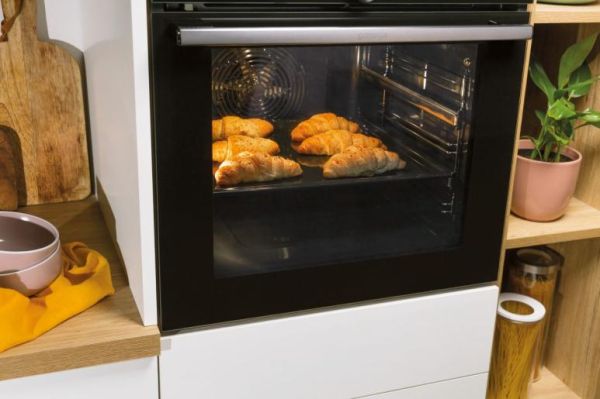 Фурна за вграждане Gorenje BO6735E02X – 77 литра, функция Пица, PerfectGrill, клас A