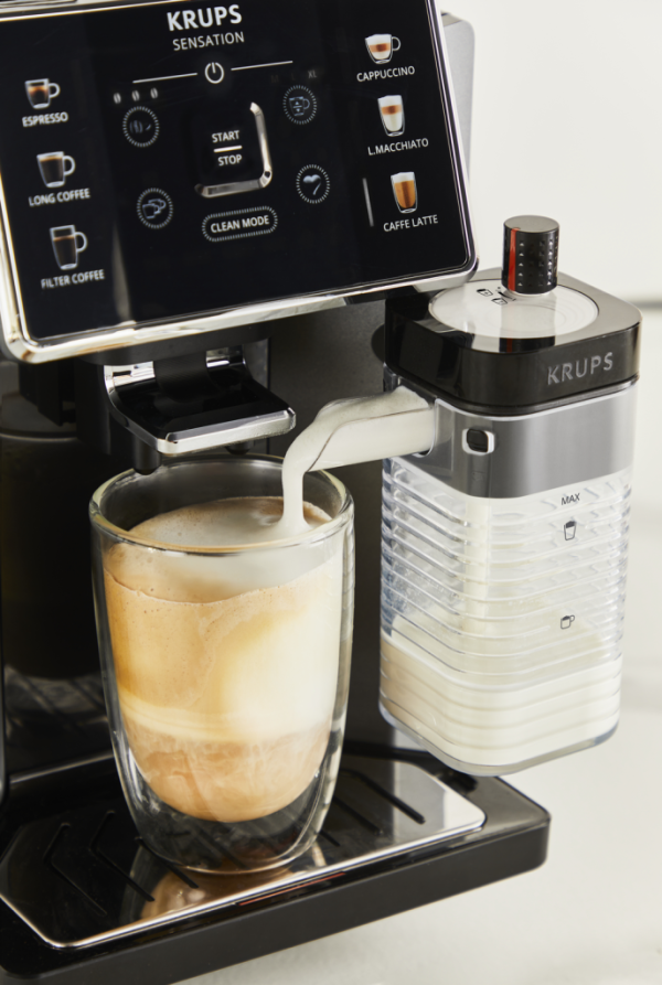 Кафеавтомат Krups EA912HF0 – 1450 W, 15 bar, 6 напитки, метална мелачка, кана за мляко