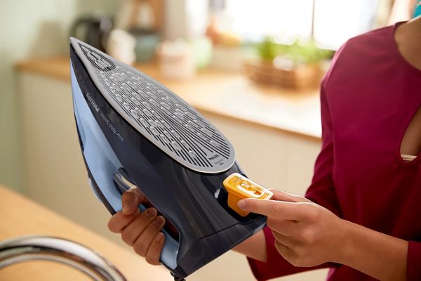 ЮТИЯ PHILIPS DST7041/20 AZUR 2800W  SERIES 7000