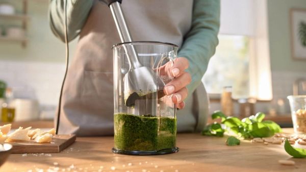 Пасатор Bosch MSM4W220, SER4, Blender, ErgoMaster, 600 W, Dynamic Speed Control, QuattroBlade System, Included Blender, Chopper & Measuring cup, White