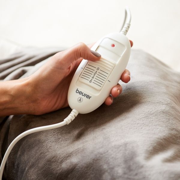 Термоподложка Beurer HD 75 Cosy Taupe Heated Overblanket; 6 temperature;auto switch-off 3 hours; removable switch; washable at 30°, Oko-Tex 100; 180(L)x130(W)cm