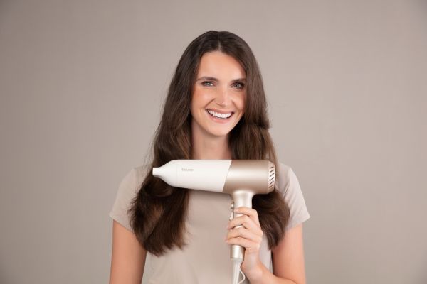 Сешоар Beurer HC 70  Hair dryer, 2100 W, Ionic function, Powerful DC motor, 2 attachments, 3 heat settings,2 blower settings, cold air, overheating protection, Removable safety filter