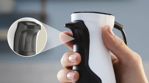 Пасатор Bosch MSM4W421, SER4, Blender, ErgoMaster, 800 W, Dynamic Speed Control, QuattroBlade System, Included Blender, Chopper, Stainless steel whisk & Measuring cup, White