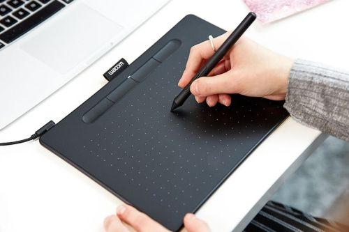 Таблет Wacom Intuos M Black