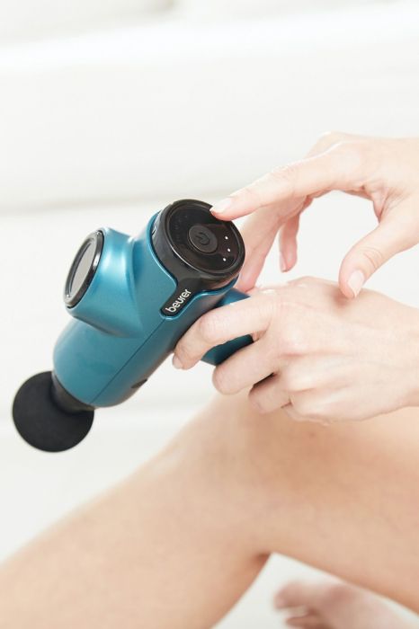 Масажор Beurer MG 99 deep tissue massager, 5 intensity levels, 4 massage attachments, Lithium-ion battery up to 5h of use