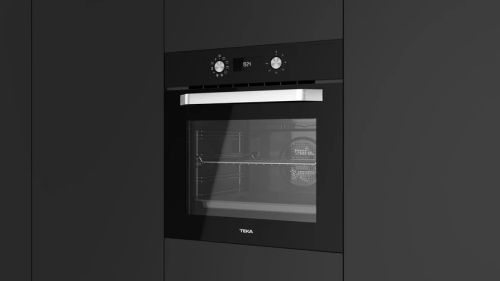 Фурна за вграждане TEKA HCB 6535 – 70 литра, 9 функции, Hydroclean® PRO, клас A+
