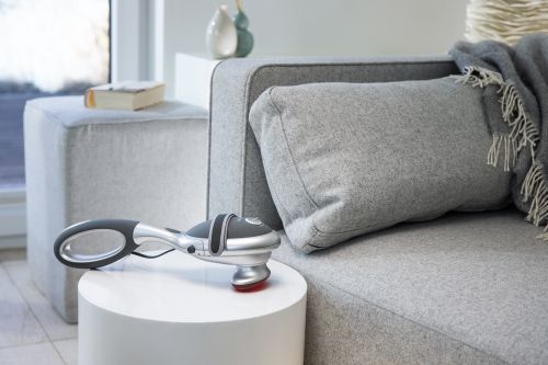 Масажор Beurer MG 70 infrared massager; Tapping massage; 2 function levels; 2 interchangeable massage attachments; removable handle