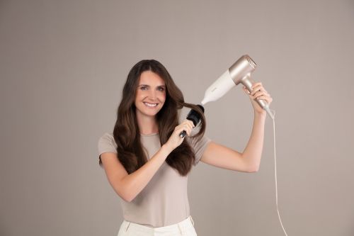 Сешоар Beurer HC 70  Hair dryer, 2100 W, Ionic function, Powerful DC motor, 2 attachments, 3 heat settings,2 blower settings, cold air, overheating protection, Removable safety filter