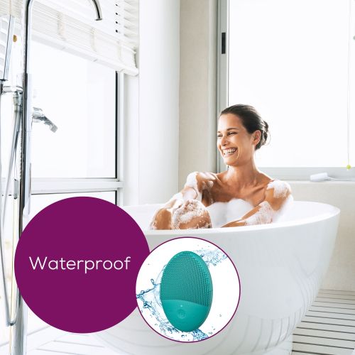 Уред за лице Beurer FC 52 Laguna silicone facial brush, 2-in-1 function - deep-pore cleansing & gently massage, Vibration technology, 15 intensities, Water-resistant, USB-C charging cable